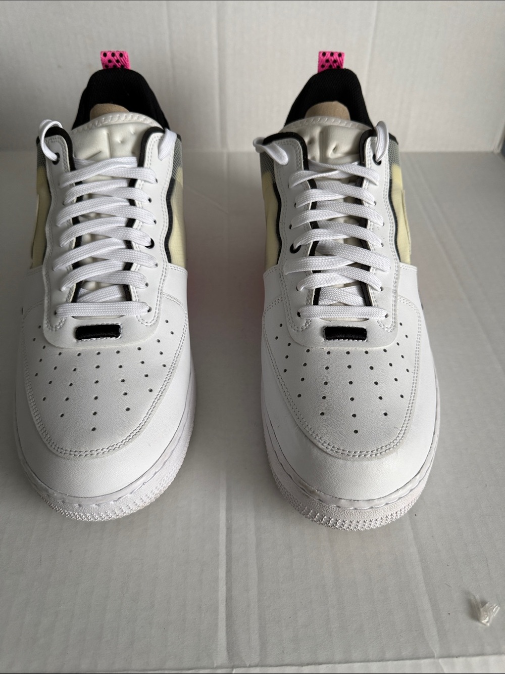 Nike Air Force 1 Low React white Black Pink Spell Sz 15 Like New